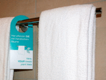 Hänger in Kunststoff UV Druck für Handtücher im Hotel